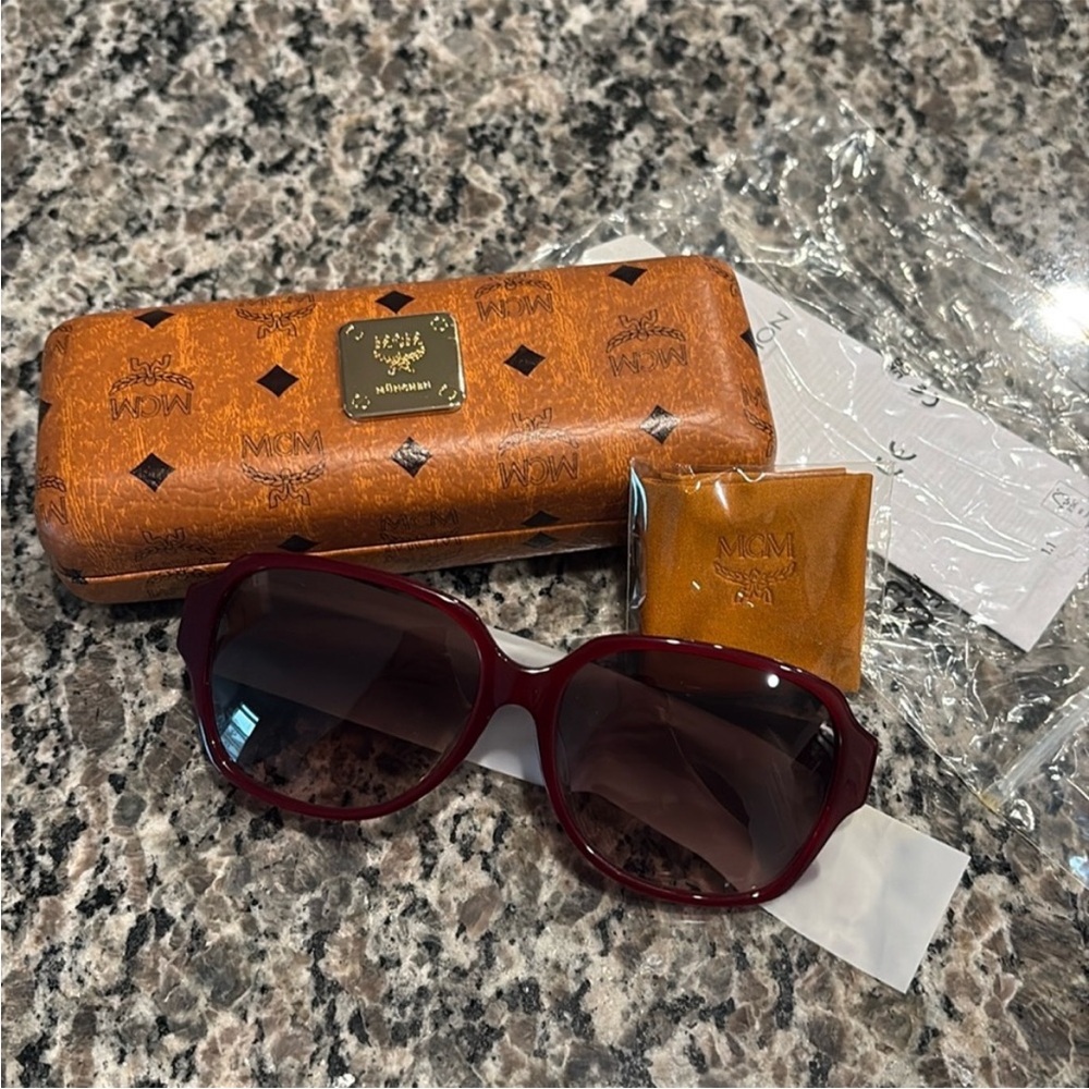 Low start MCM  Sunglasses  NWT - Picture 4 of 6